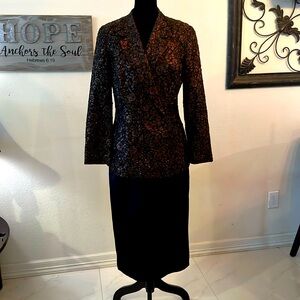Marie St. Claire 2 piece suit.